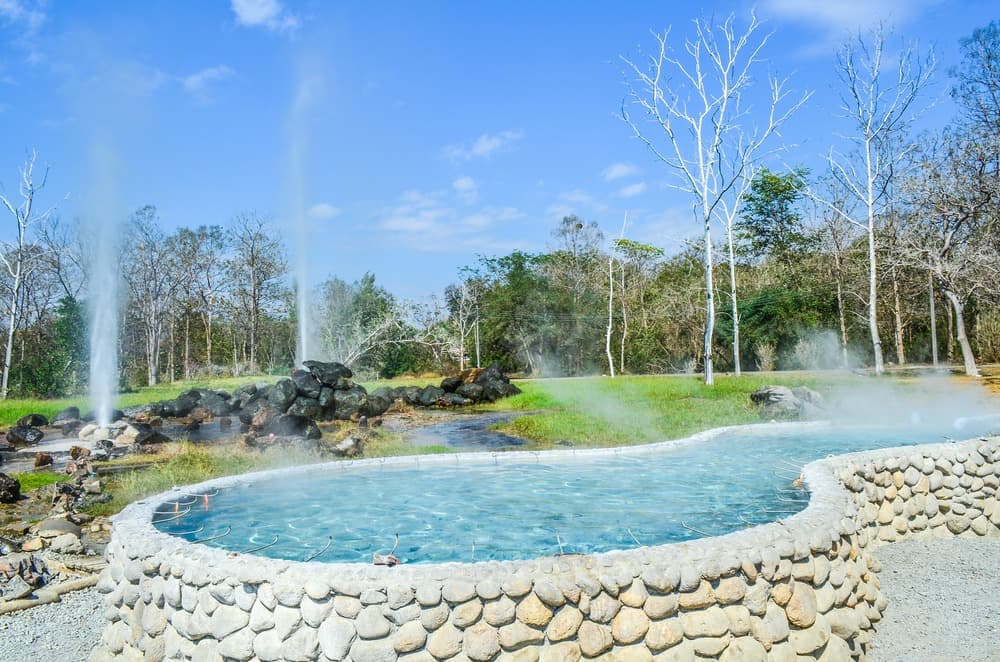 Sources chaudes de San Kamphaeng